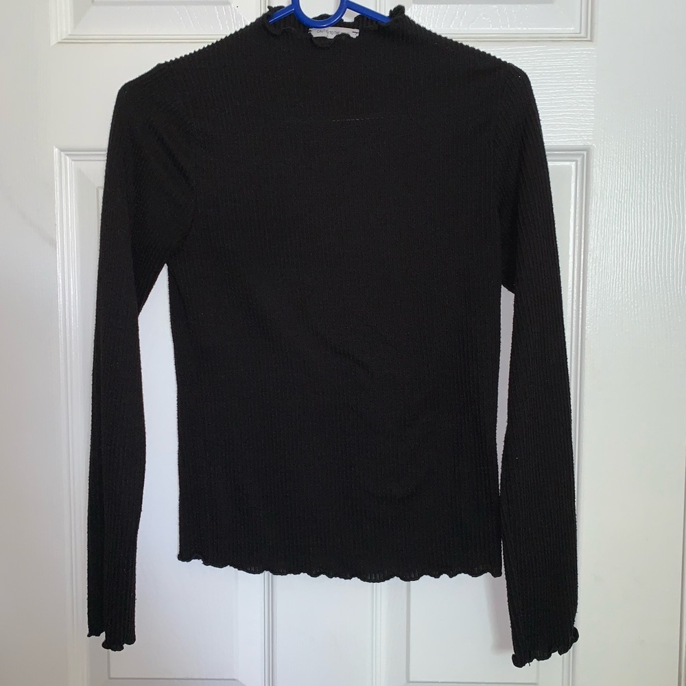 Black Mock Turtleneck Longsleeve